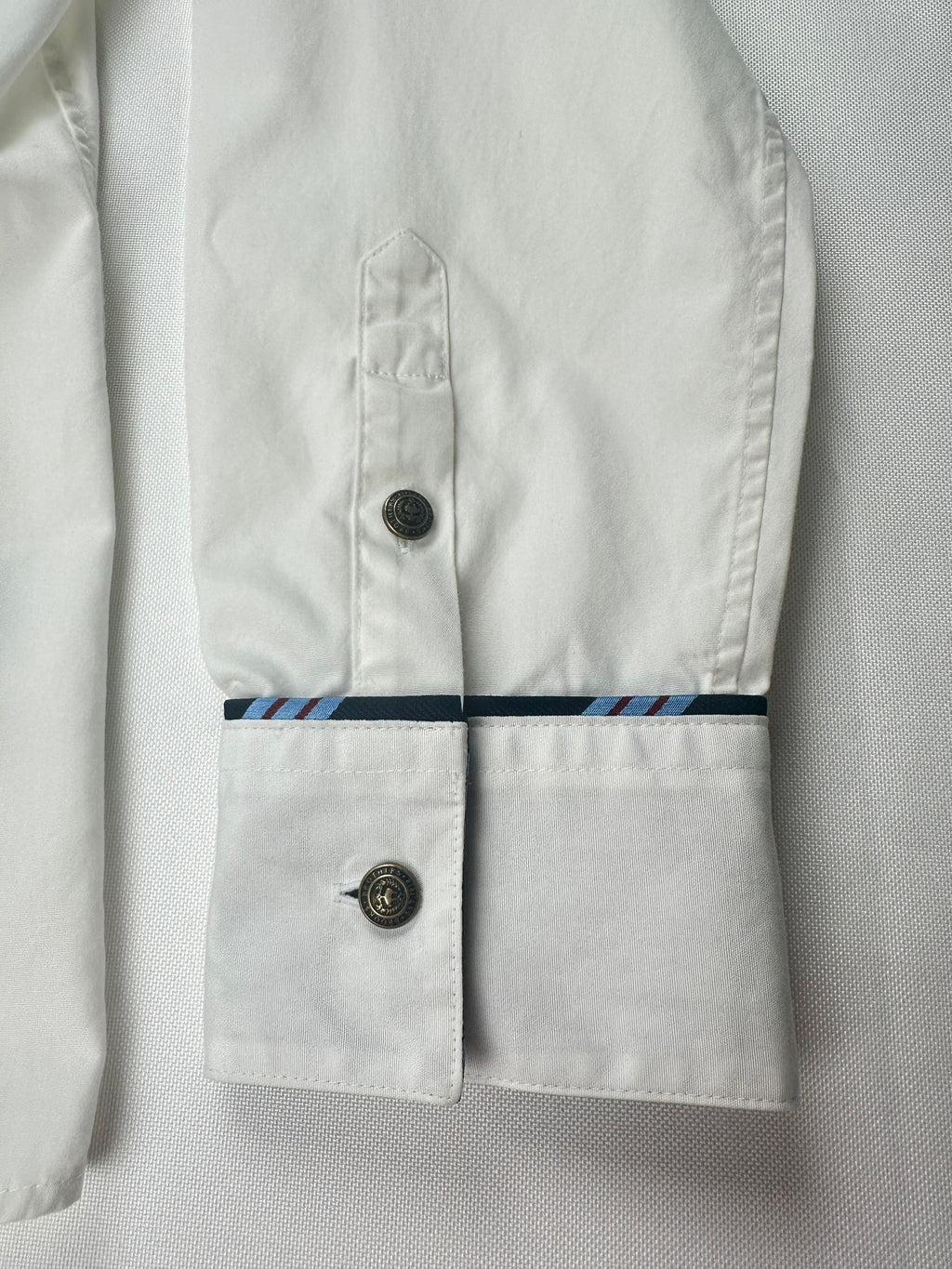 Brooks Brothers Red Fleece Women’s 12 White Cotton Stretch Shirt Blue Contrast Trim