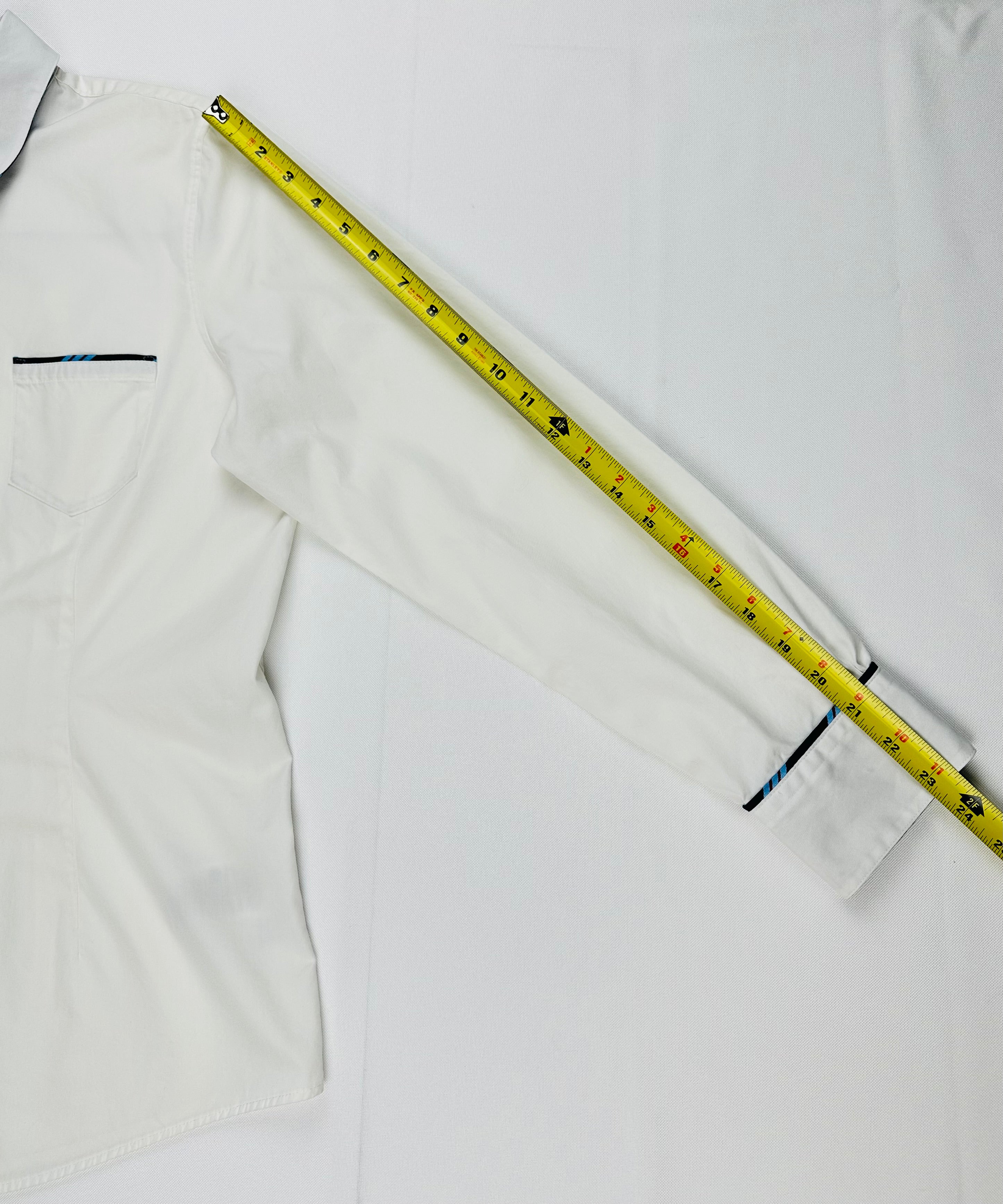Brooks Brothers Red Fleece Women’s 12 White Cotton Stretch Shirt Blue Contrast Trim