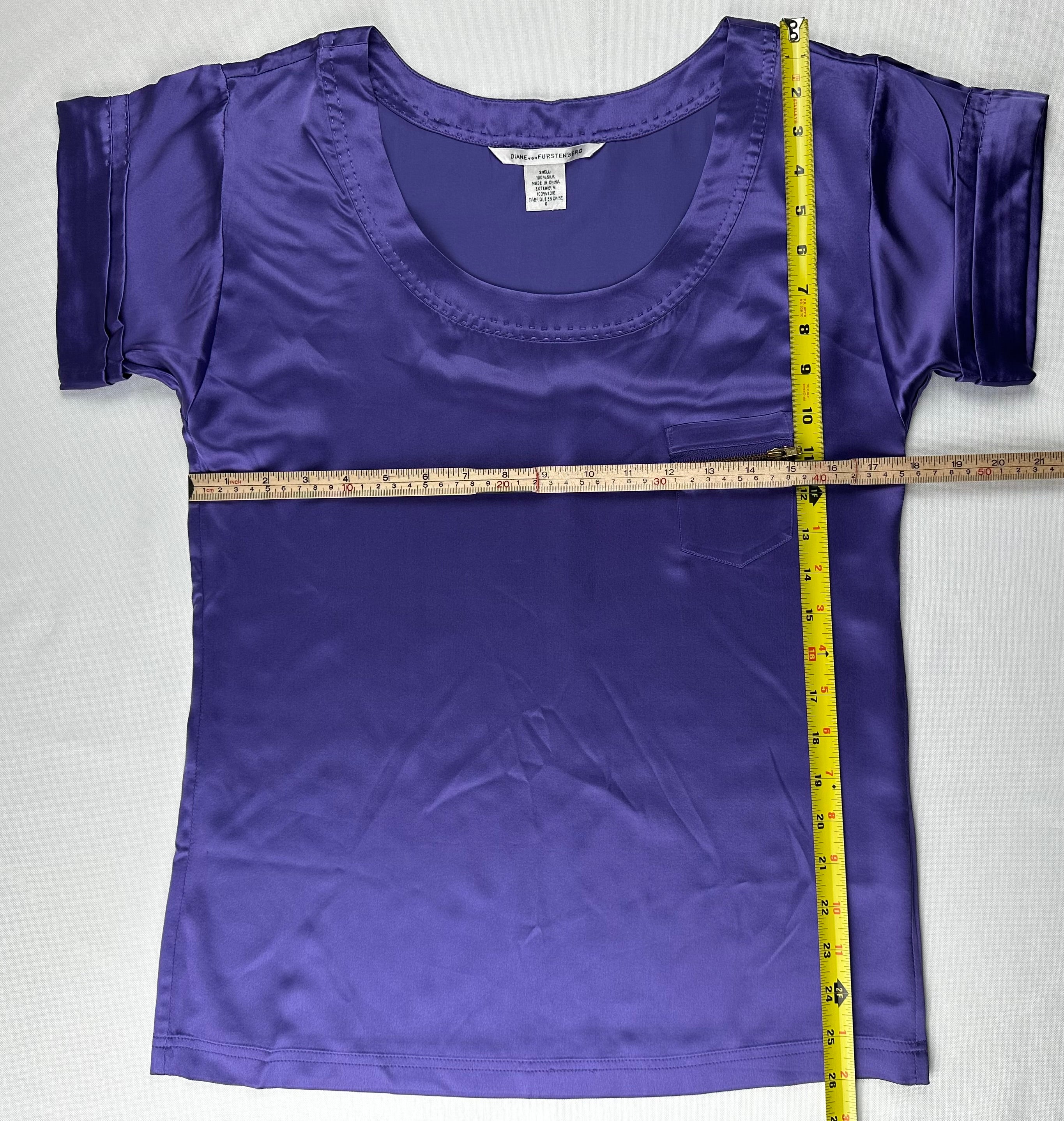 Diane Von Furstenberg Women’s 0 Purple 100% Silk Short Sleeve Zip Pocket Blouse