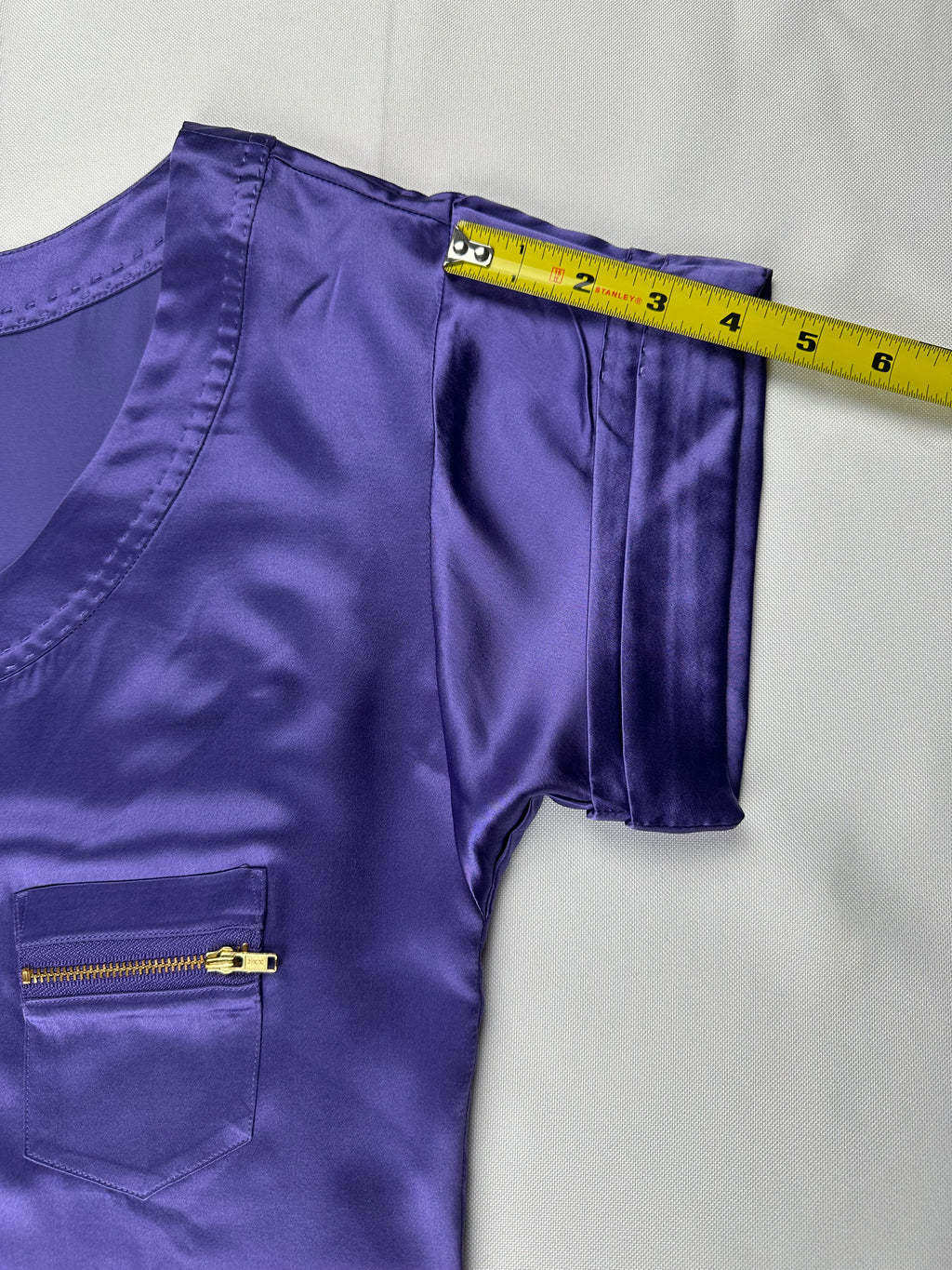 Diane Von Furstenberg Women’s 0 Purple 100% Silk Short Sleeve Zip Pocket Blouse