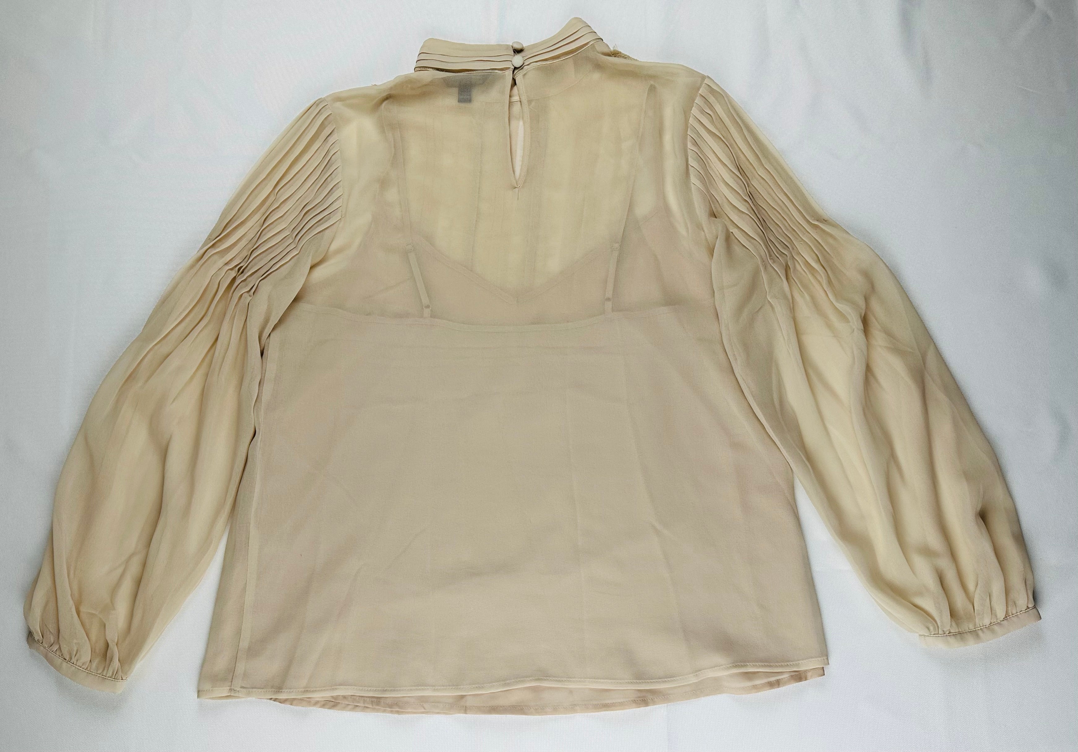 Banana Republic Women’s M Oyster Lace Pintuck High Neck Long Sleeve Blouse