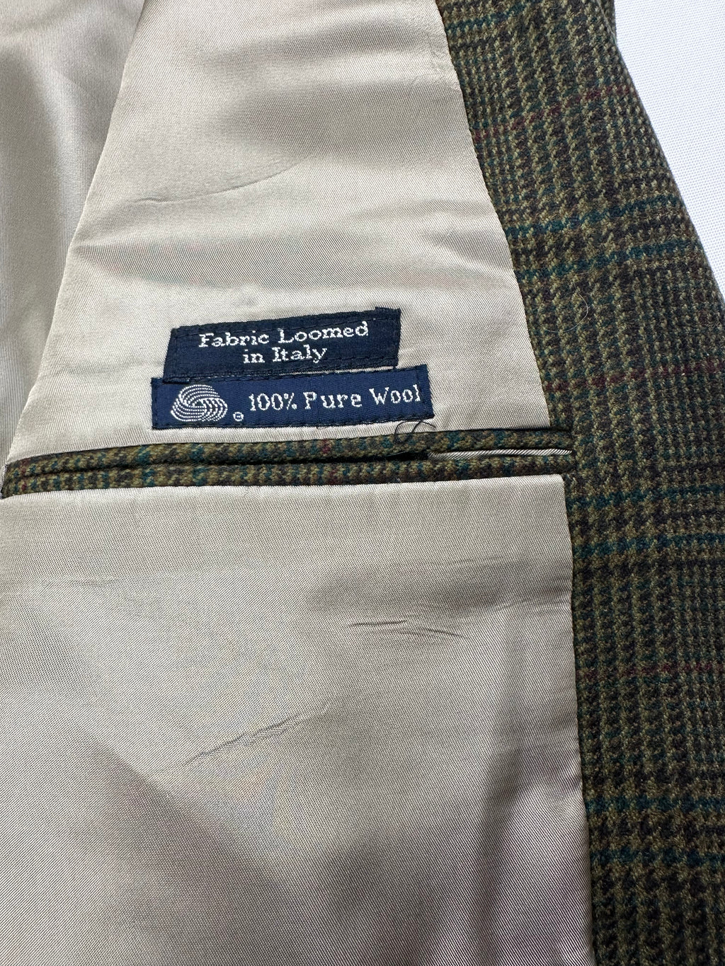 Vintage Burberry’s Men’s Pure Wool Plaid Blazer Jacket Made With Italian Fabric