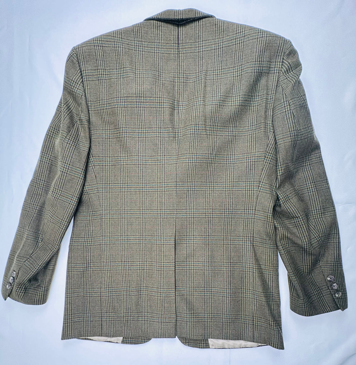 Vintage Burberry’s Men’s Pure Wool Plaid Blazer Jacket Made With Italian Fabric