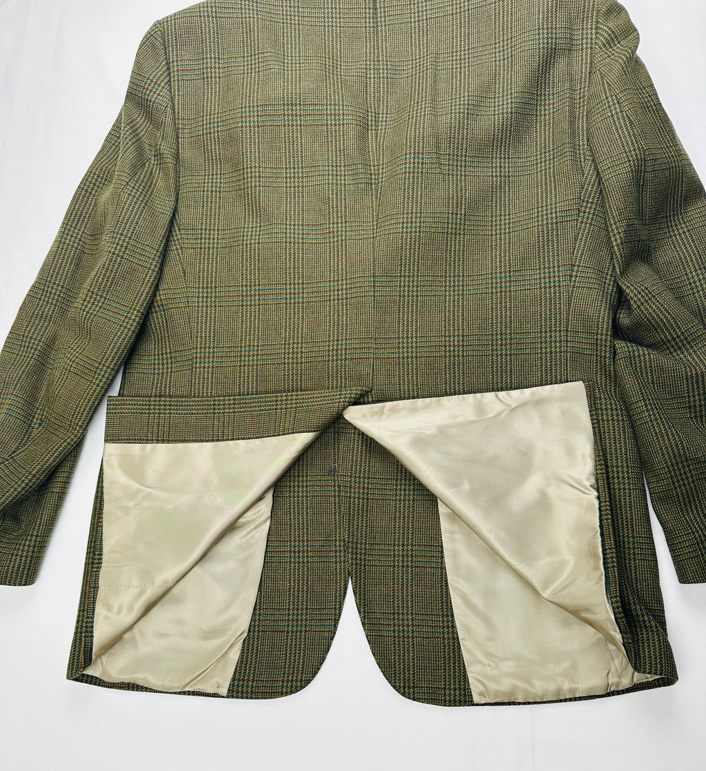 Vintage Burberry’s Men’s Pure Wool Plaid Blazer Jacket Made With Italian Fabric