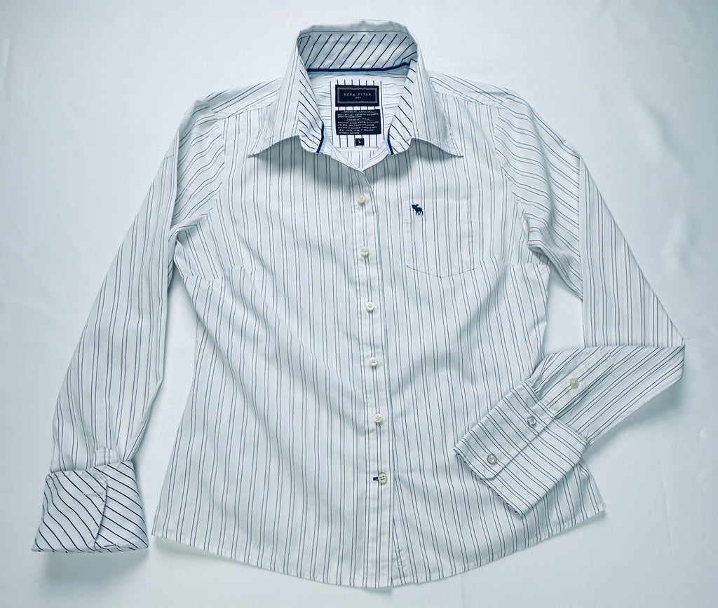 Vintage Ezra Fitch 1892 Women’s L White Navy Stripe French Cuff Shirt Moose Heritage